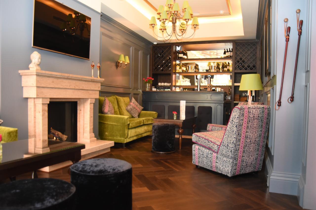 The Fairview Boutique Hotel 킬라니 외부 사진
